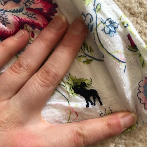 NWOT Abercrombie tank - Picture 3 of 6